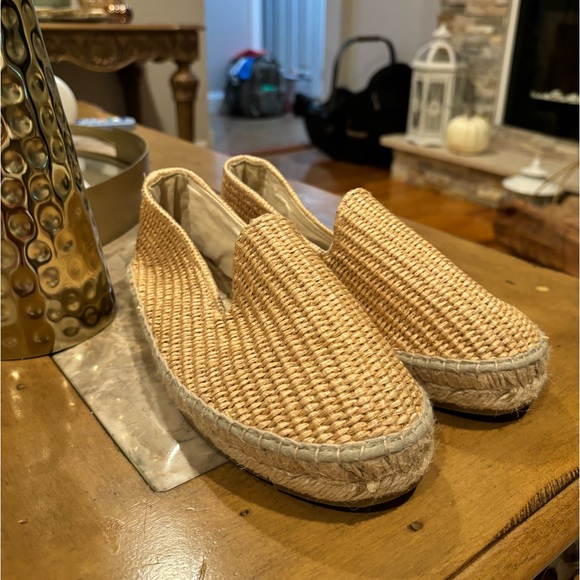 Manebi Crochet beige espadrilles - Picture 2 of 10